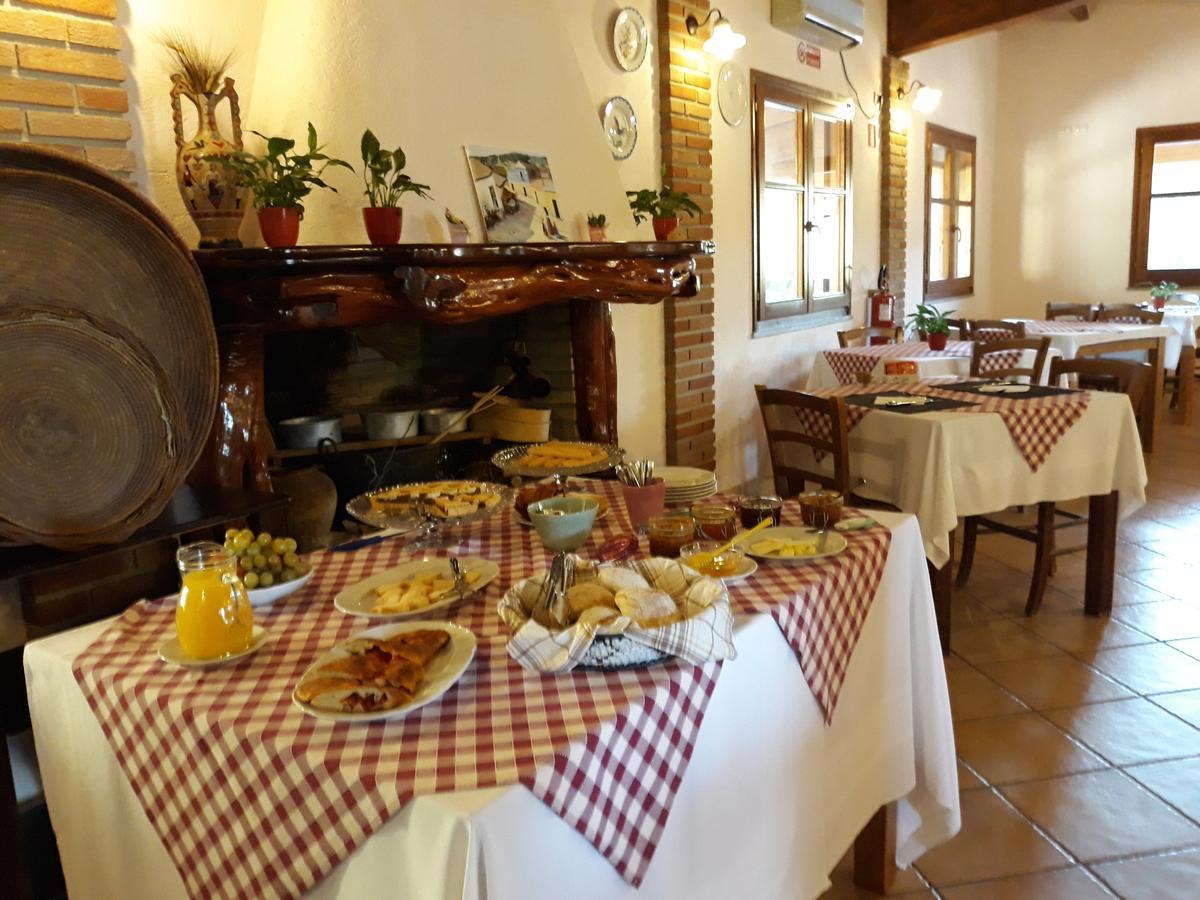 Agriturismo Sa Tiria 툴라다 외부 사진